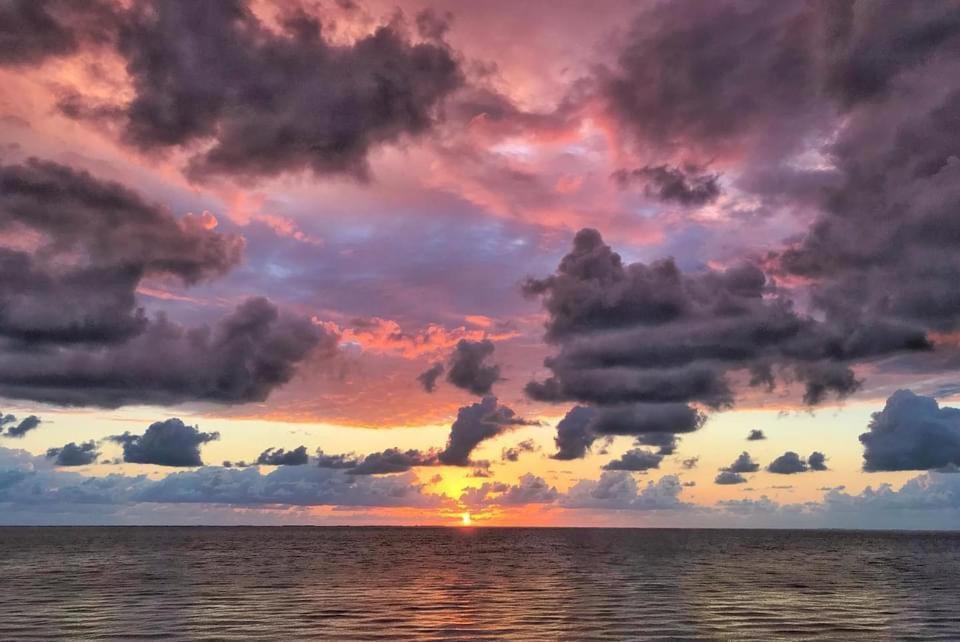 Pelican Beach Resort South Water Caye Dangriga Kültér fotó